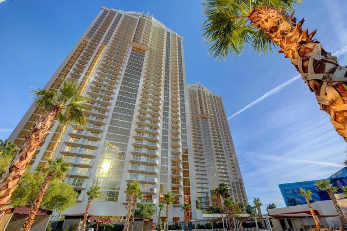Mgm Signature-32-607 F1 Track & Strip View Balcony Las Vegas Buitenkant foto